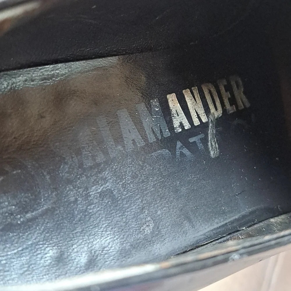 Salamander •type slip